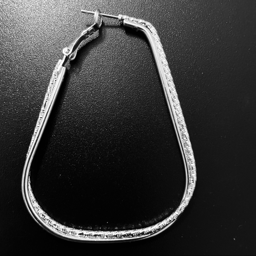 Silver Unique Large Hoop Earrings NEW - Picture 3 of 5